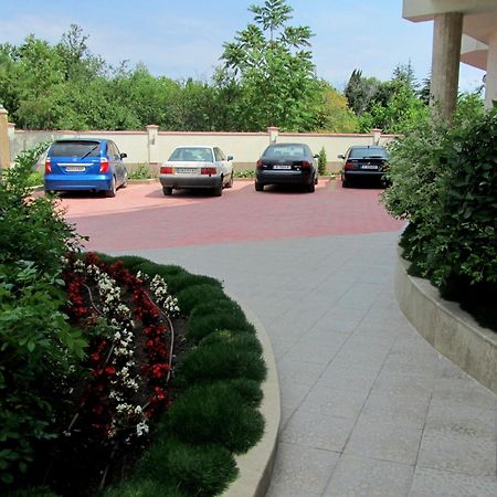 Адена Трейд Еоод Chernomorets Exterior foto